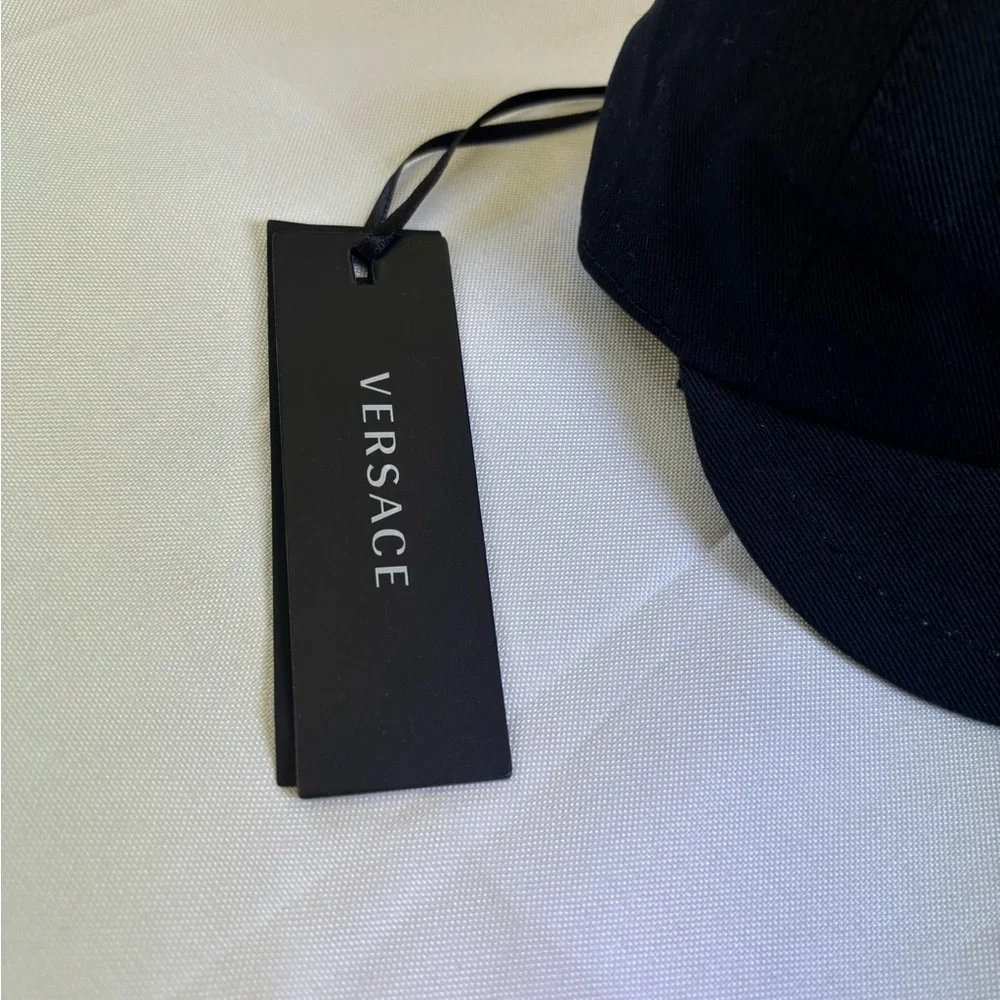 NWT VERSACE Kids Medusa-Head baseball cap